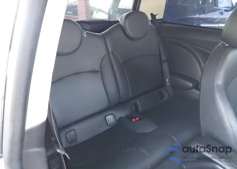 2011 Mini Cooper S z USA, uszkodzony, nr VIN WMWSV3C59BTY12009